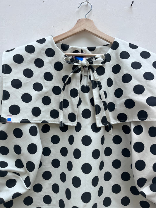 DALI BLOUSE: Polka dot denim