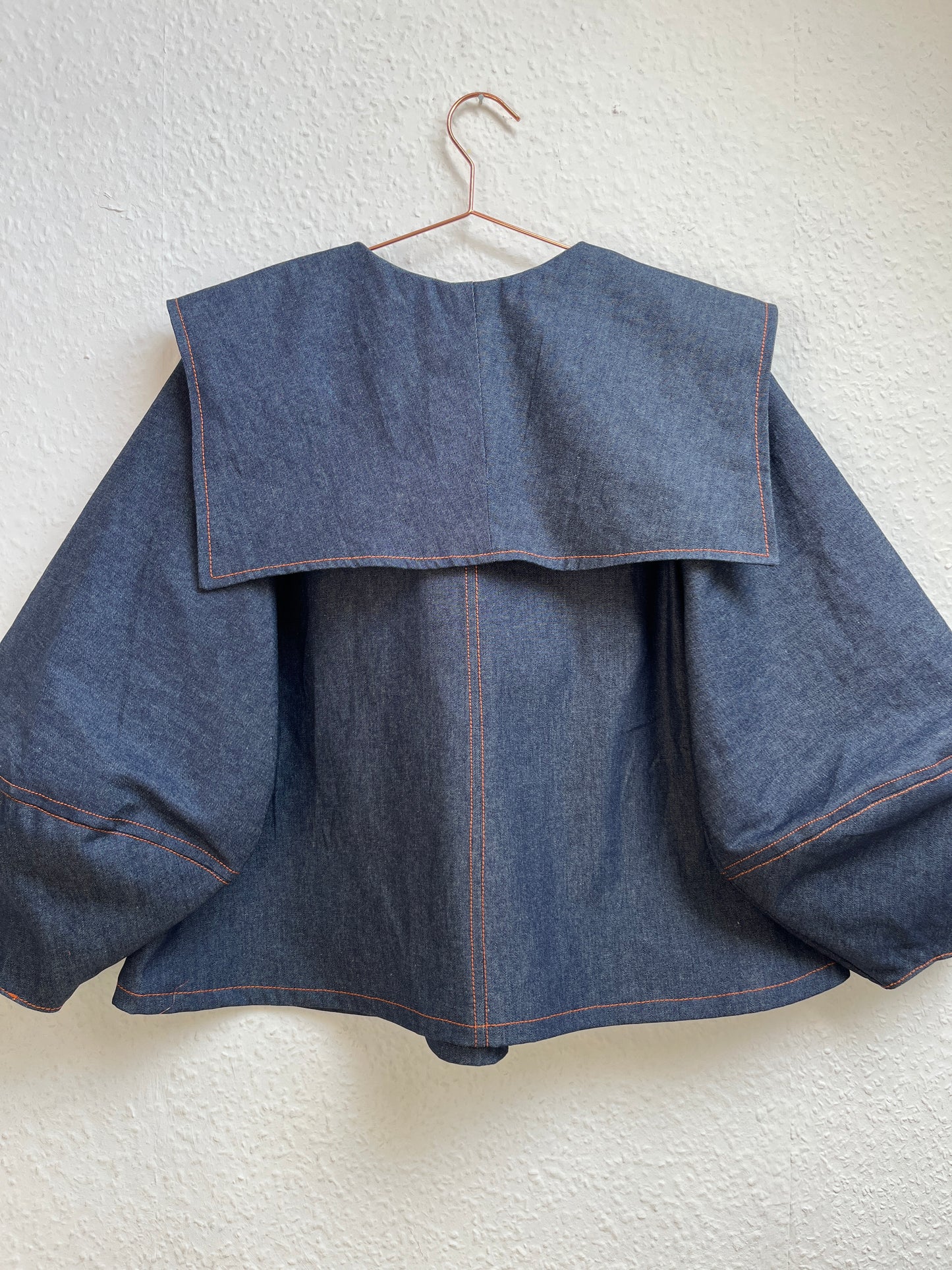 DALI BLOUSE: Indigo denim.