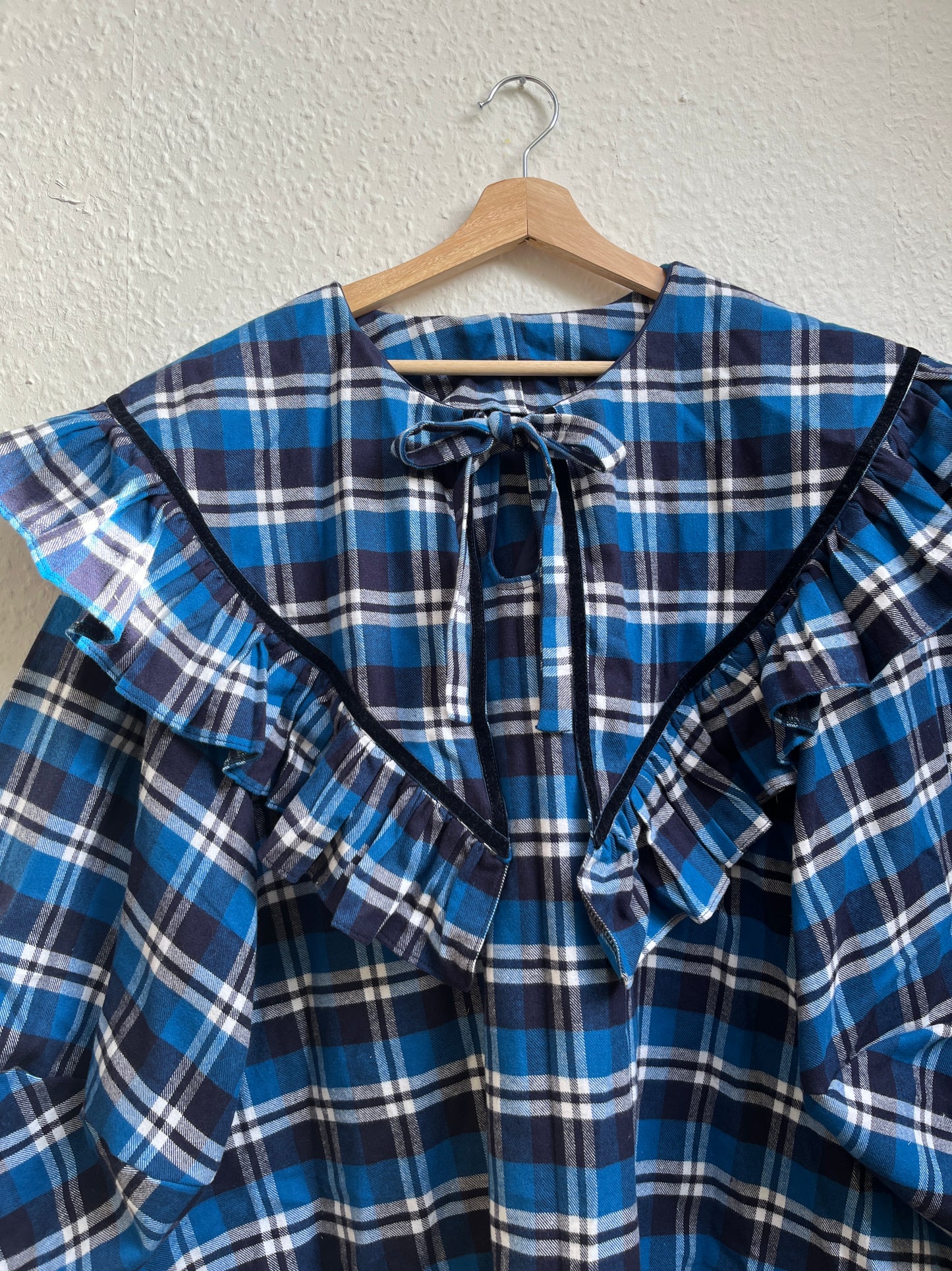 Brushed cotton blouse. Size Large