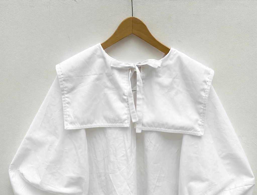 DALI MINI DRESS: Plain cotton poplin.