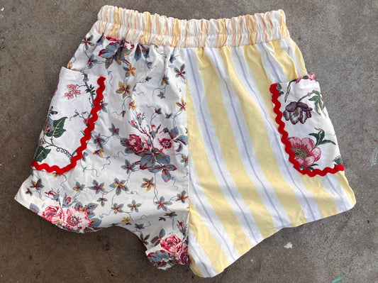 Miriam shorts. Size UK8