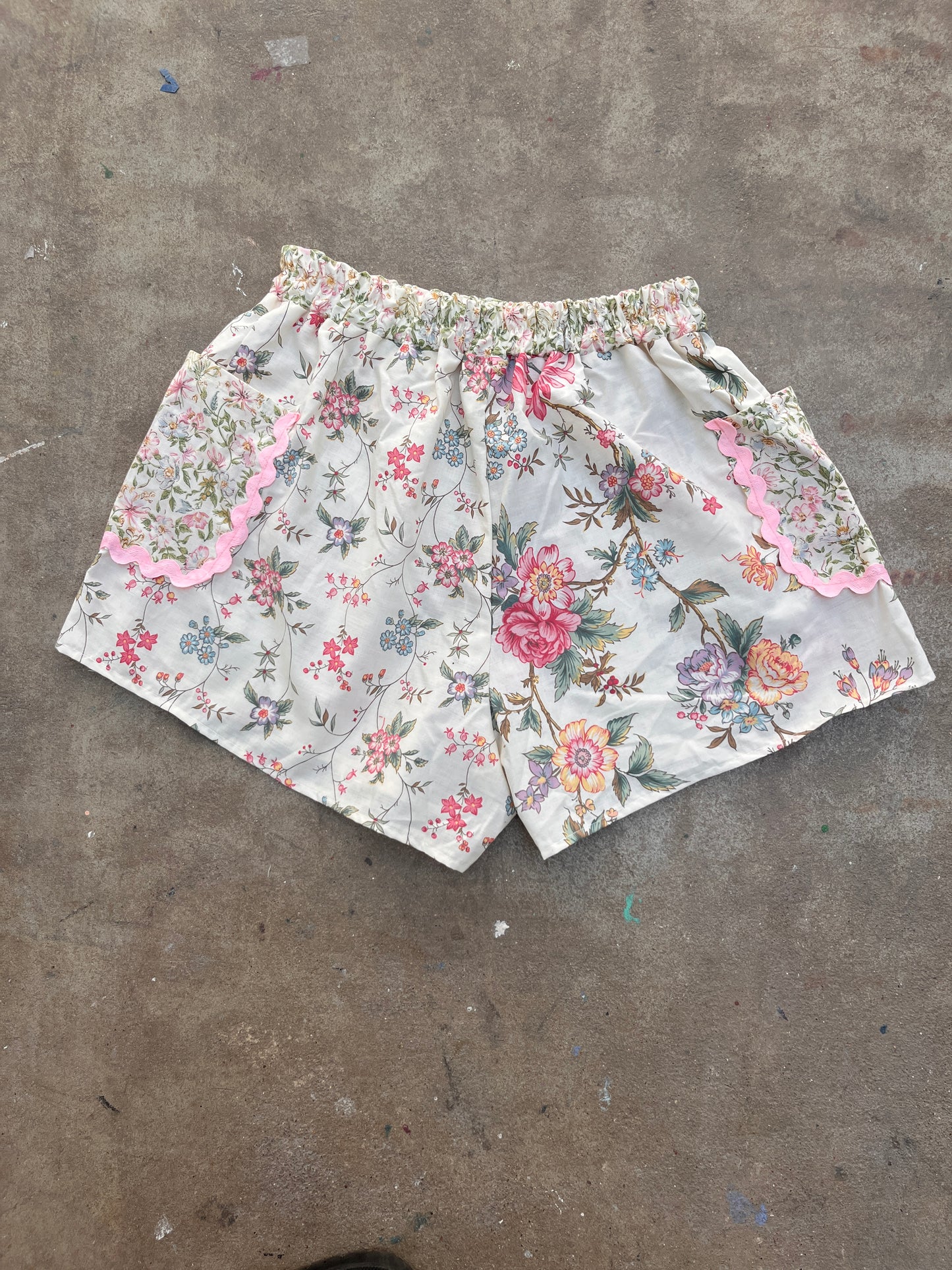 Miriam shorts. Size UK14