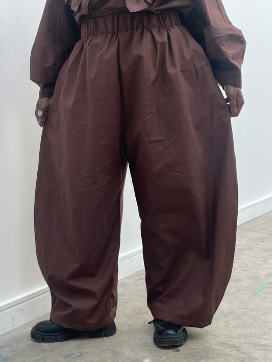 Roser trousers: plain cotton poplin