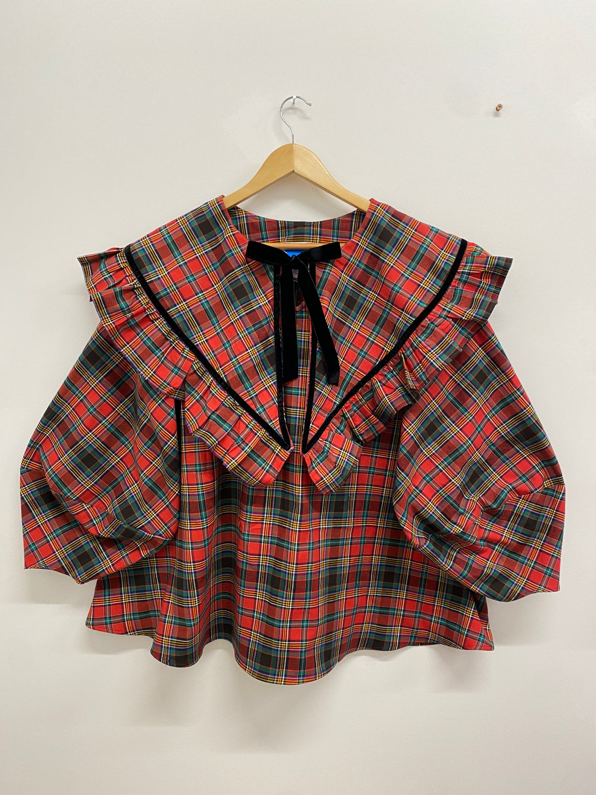Olivia blouse: Deadstock brushed cotton.