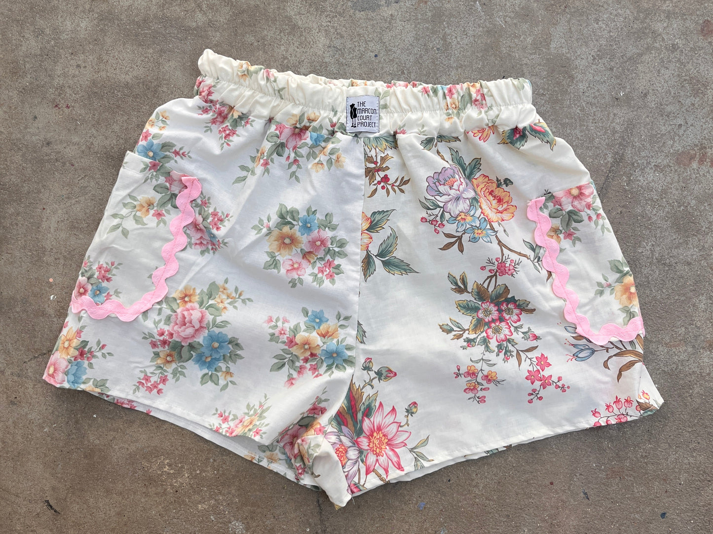 Miriam shorts. Size UK10-UK12