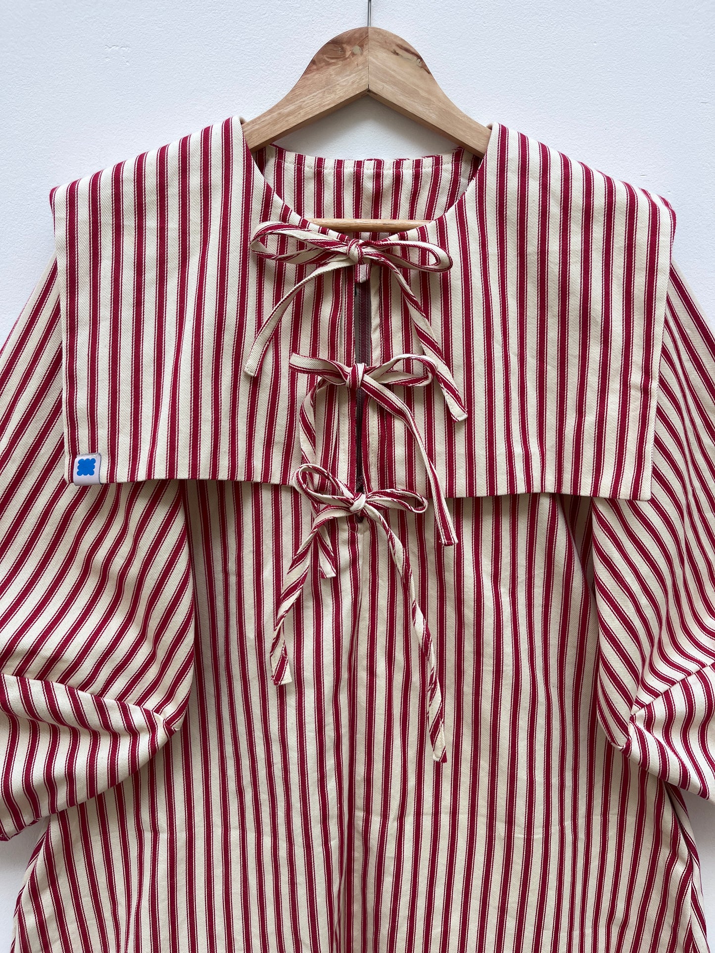 DALI Blouse: Ticking stripes canvas.