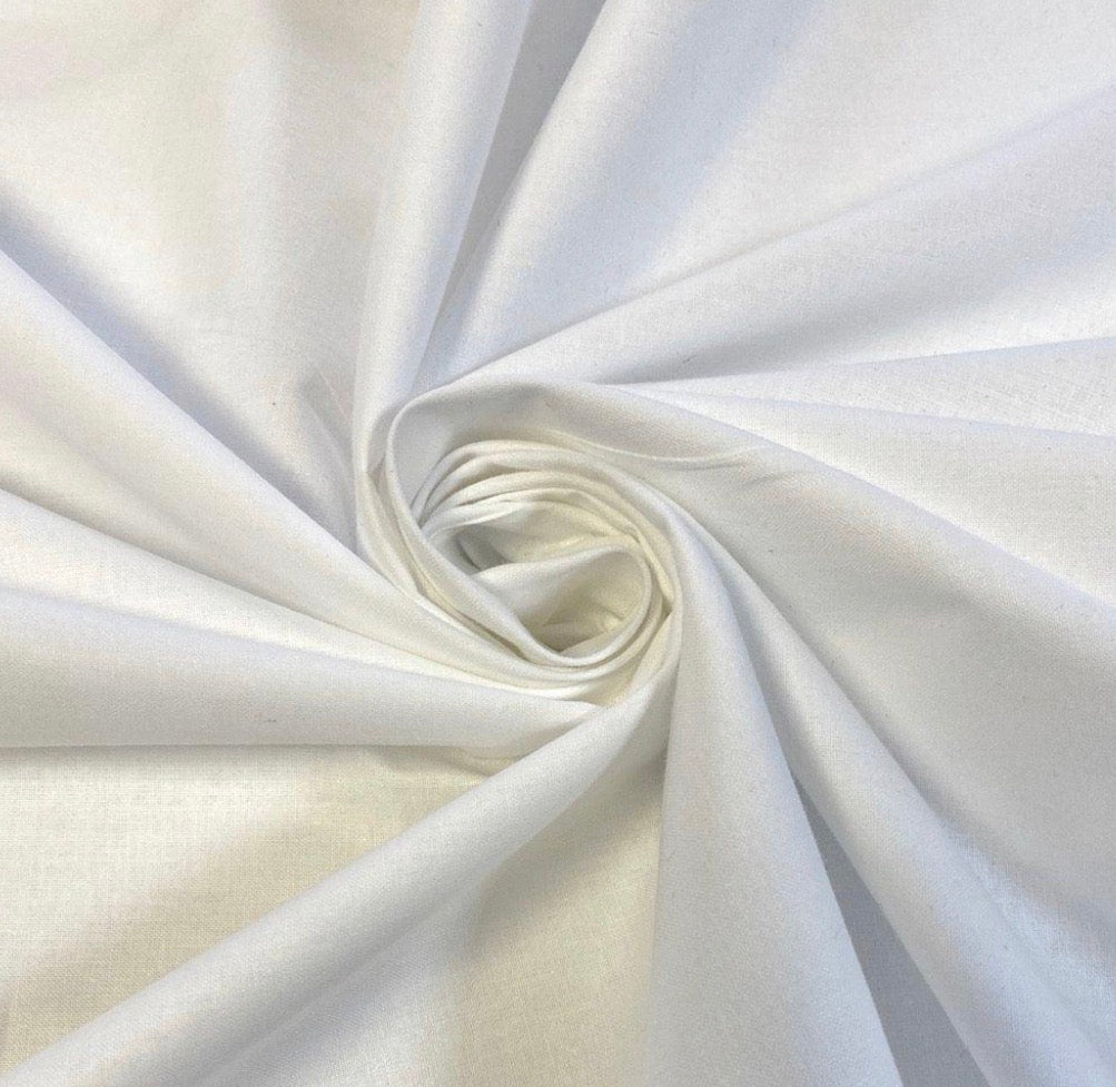 SOFIA BLOUSE: Plain cotton poplin.