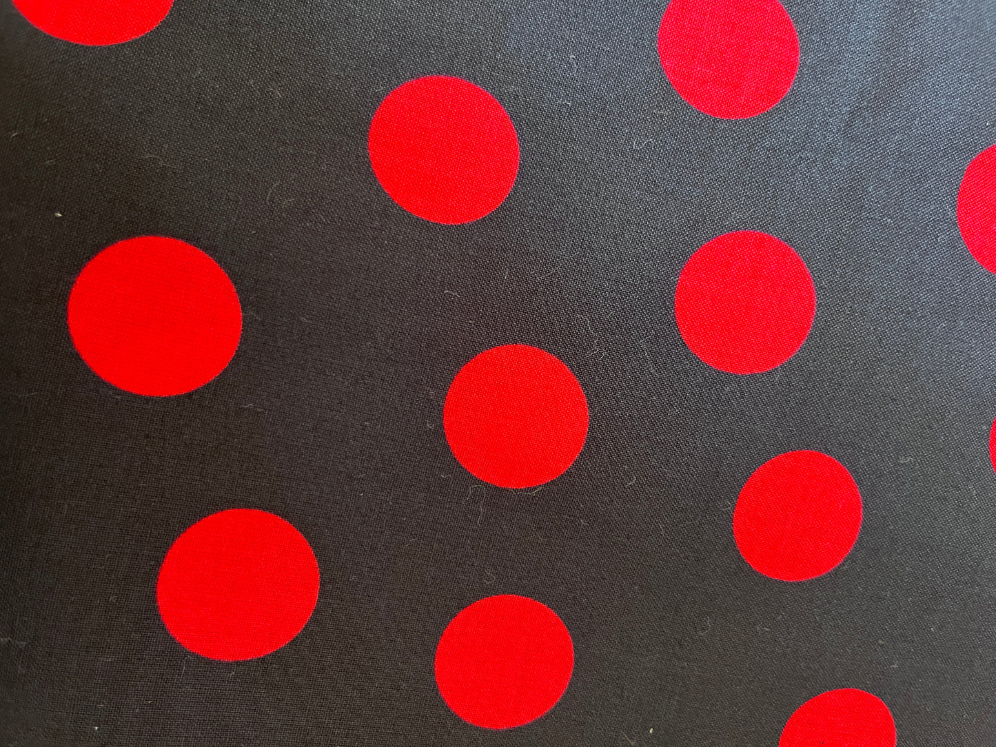 LAURA MINI DRESS: Polka dots cotton lawn.