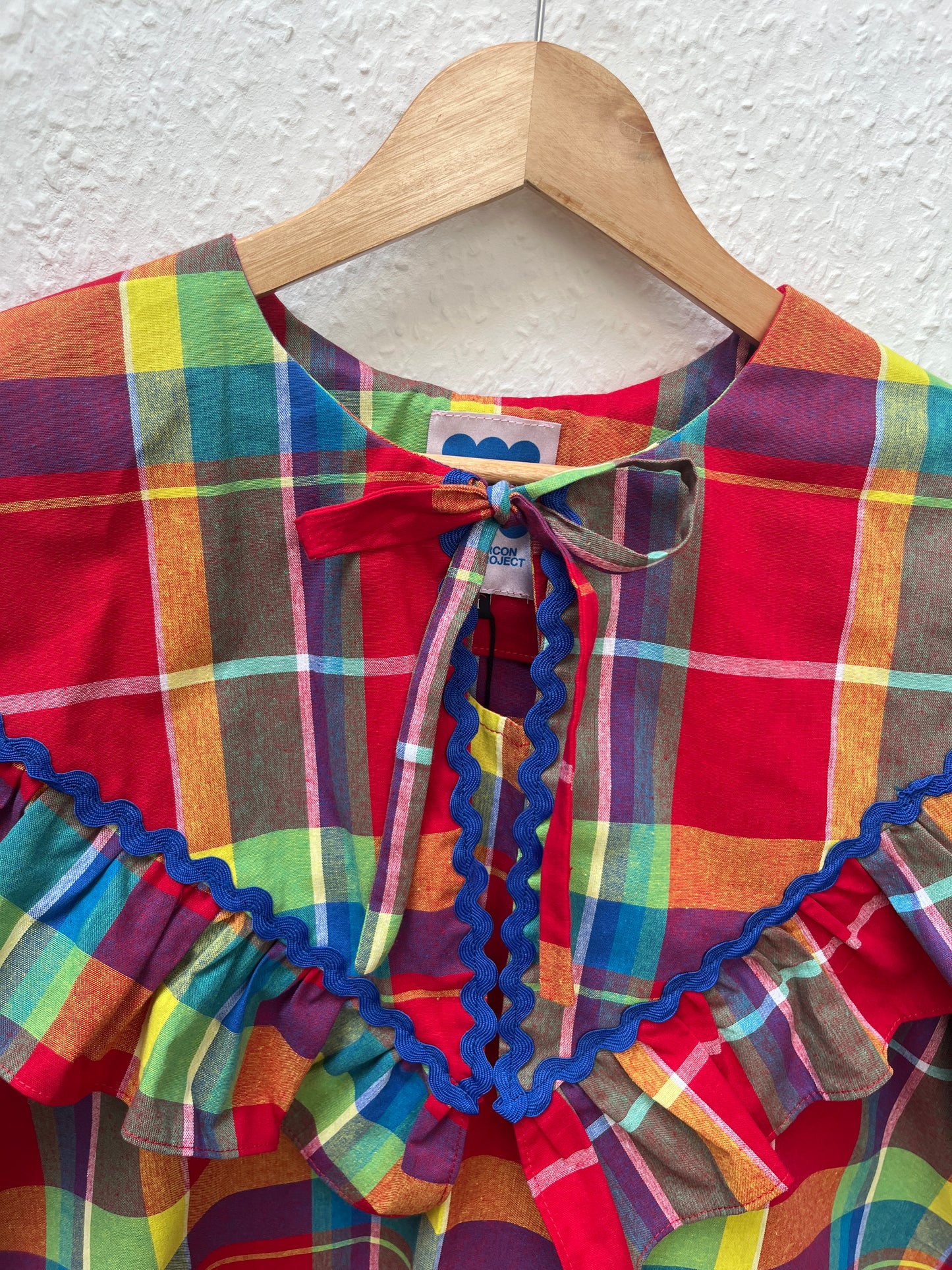 Olivia blouse: 100% cotton Madras.