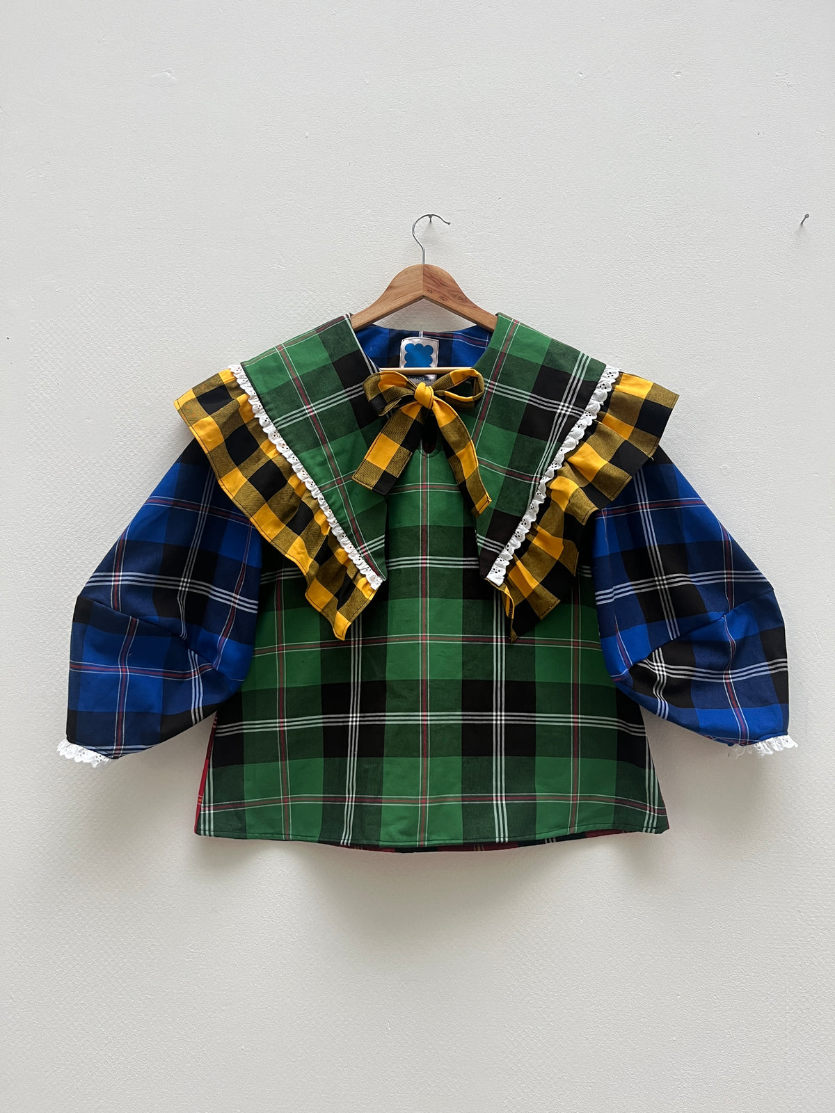 OLIVIA BLOUSE: Fabric mix
